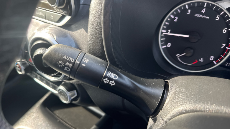 Nissan Juke 1.0 DiG-T 114 N-Connecta 5dr Petrol Hatchback